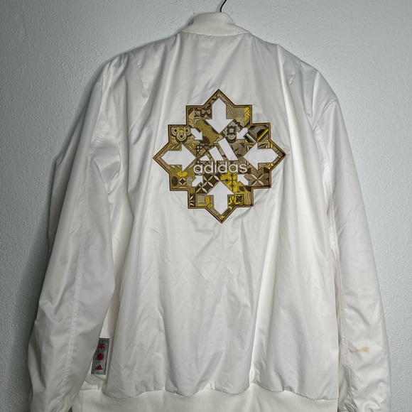 Real Madrid Club Adidas Men's White and Gold Bomber Jacket - Picture 6 of 9